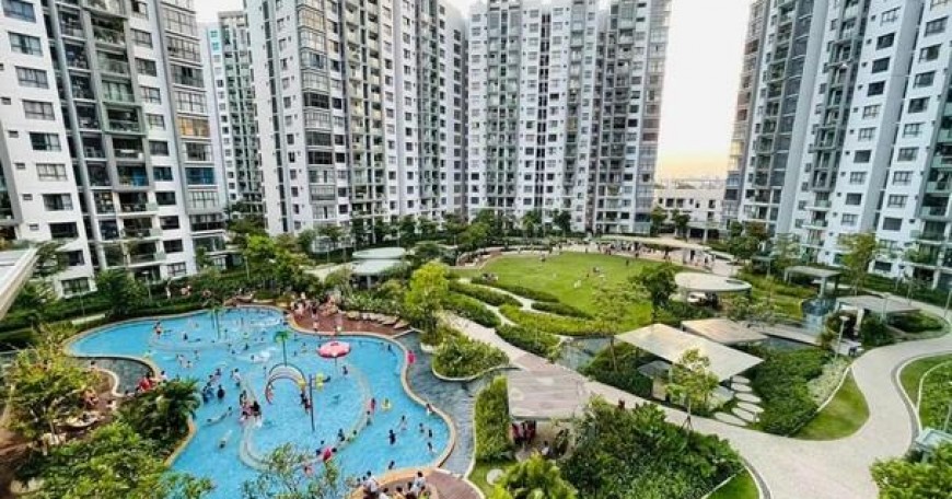 Tan Phu District 