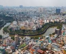 Ho Chi Minh City accelerates the renovation of inner-city canals, upgrading infrastructure and improving living conditions