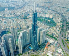What did the Executive Director of CBRE Việt Nam say as the Ho Chi Minh City real estate market enters a filtering phase?