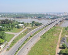 Infrastructure Leads the Way, Ben Luc Emerges as a New Growth Hub
