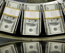 The USD/VND exchange rate continues to soar, and Vietnamese companies face import cost pressures
