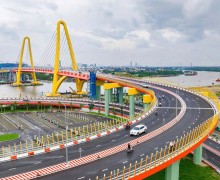 Vietnam's economy expands spectacularly