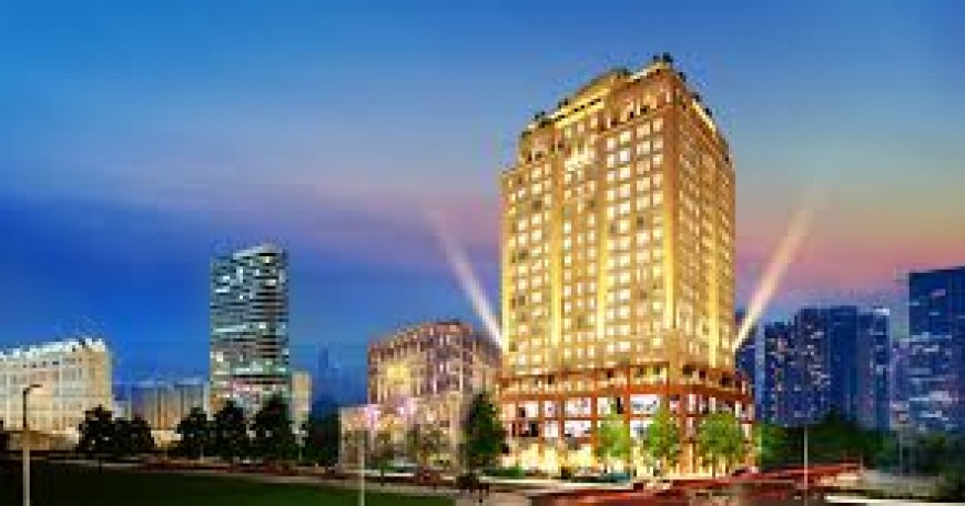 Golden King Phú Mỹ Hưng – A prime officetel (office–residential hybrid) located in the prestigious Phu My Hung area, right in the core of the financial center of District 7.