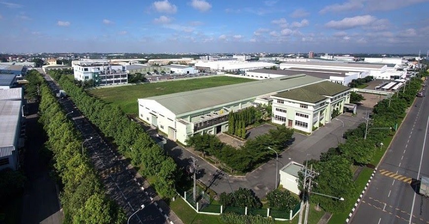 位於平陽VSIP2A 工業區的廠房現正出租，總面積為 16,000 平方米，包括：