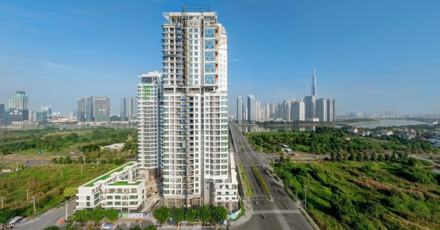 南西貢ESSENSIA 建案｜胡志明市呀郫縣，位於Nguyen Huu Tho 道路正面｜FTT Land 熱線/ Line ID: 0812991003